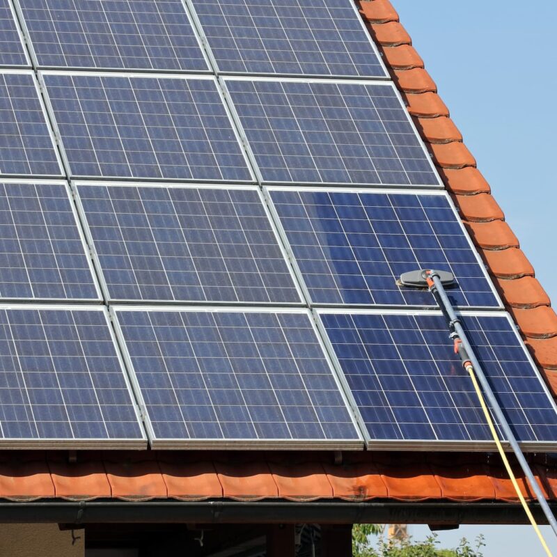 Nettoyage et entretien des panneaux solaires pour les particuliers vers Strasbourg et Colmar Obernai 4