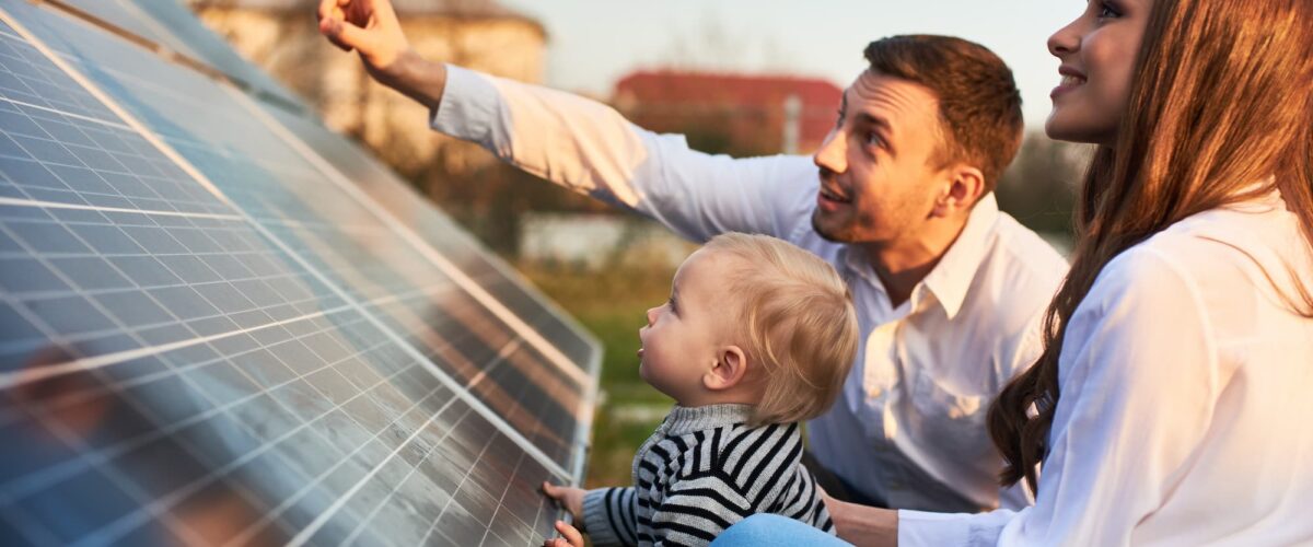 Nettoyage et entretien des panneaux solaires en bâtiments résidentiels vers Strasbourg et Saverne Saverne 0