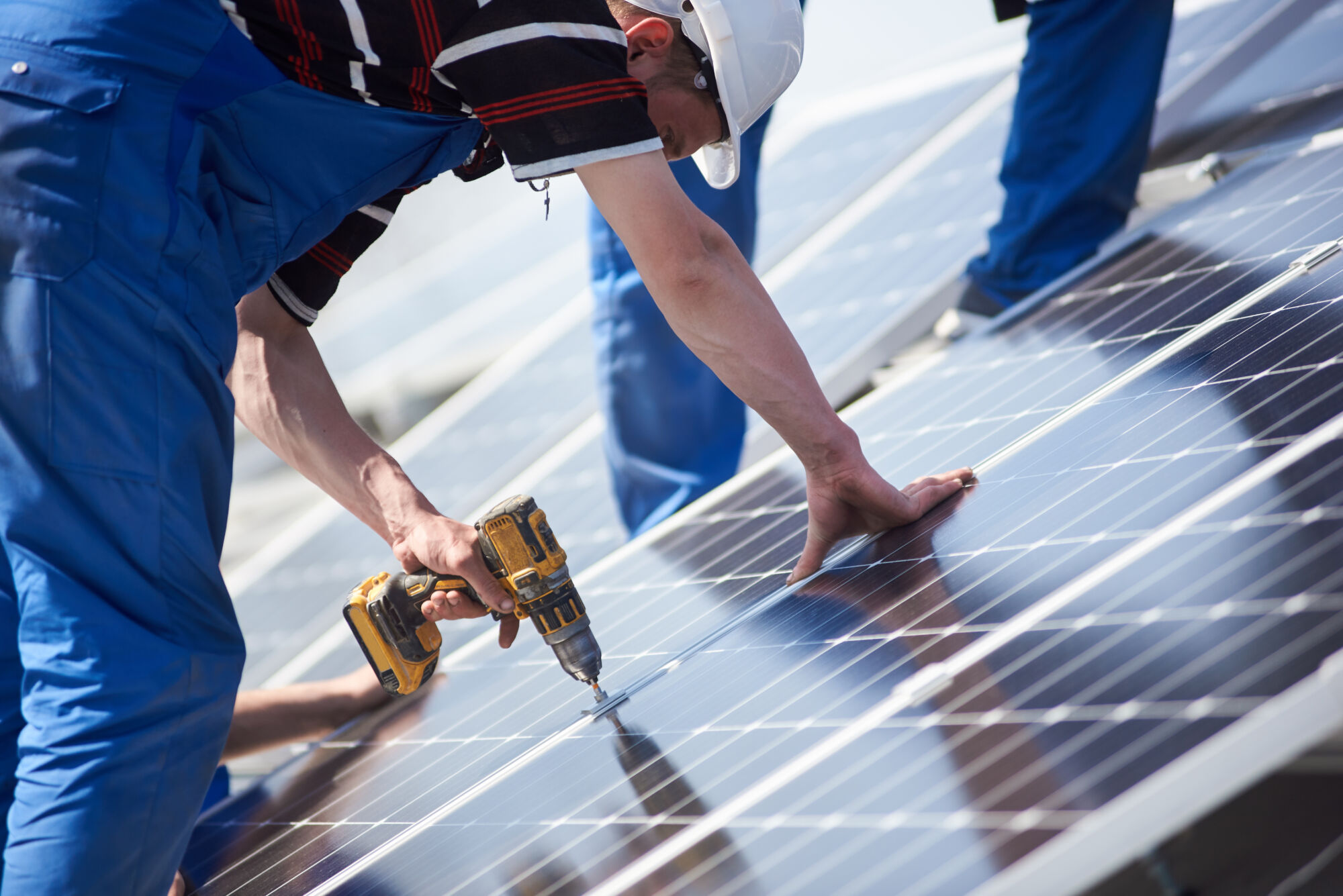 Nettoyage, entretien de panneaux solaires pour pro et syndic de copropriété vers Strasbourg et Saverne Illkirch-Graffenstaden